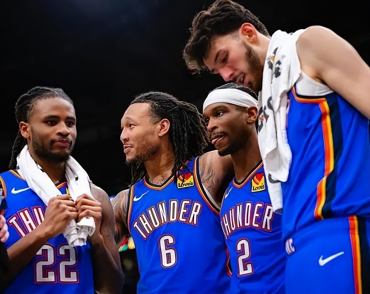 英超战报：曼联客场战胜埃弗顿,（英超快讯：曼联客场力克埃弗顿）