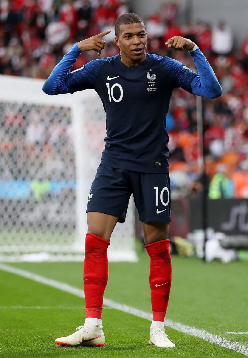 是否会拒签看世界杯的球迷？白宫官员：签证关乎国家安全（世界杯观赛者会被拒签吗？白宫官员：签证属国家安全范畴）