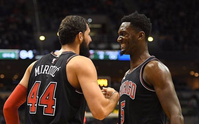 他是901阵型中锋最佳人选，却认为1队友历史最佳，到底有何魔力？（被誉为901阵型最佳中锋，他却力挺这位队友为历史第一，究竟有何魅力？）