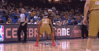 老鹰伤病报告：波尔津吉斯将缺席今天对阵奇才的比赛（老鹰伤情更新：波尔津吉斯因伤缺席今日对阵奇才之战）