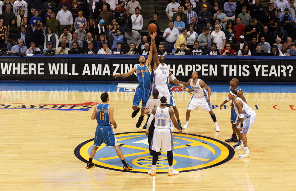 CBA：浙江男篮主场大胜新疆（CBA：浙江男篮主场轻取新疆）