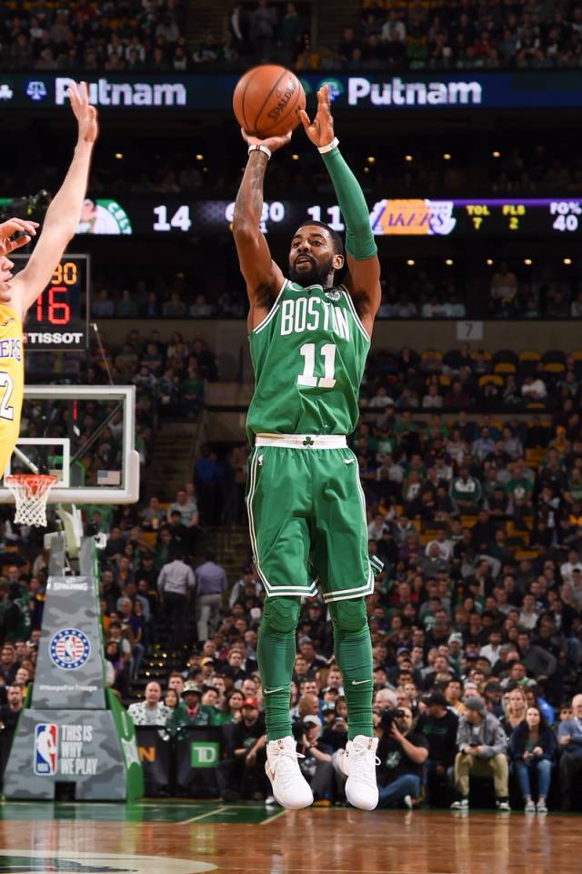 凯恩59分钟每球领跑五大联赛效率榜（凯恩59分钟进一球，效率称霸五大联赛）