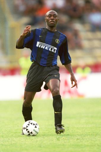 意媒：39岁拉莫斯被推荐给米兰，管理层和阿莱格里将进行评估（意媒：米兰获荐39岁拉莫斯，俱乐部高层与阿莱格里将评估）