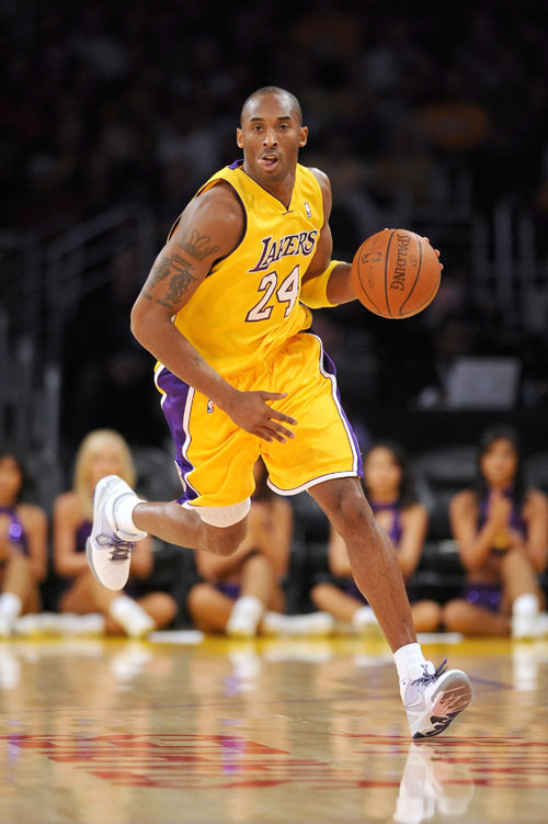 10人应战！切尔西伦敦德比1-1平阿森纳，阿尔特塔或调整阵容（伦敦德比：十人切尔西1-1逼平阿森纳，阿尔特塔或将调整阵容）