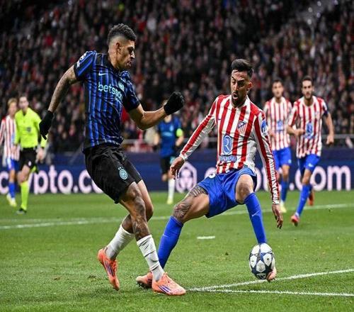 斯基拉：那不勒斯依然想租梅努，球员也想要获得更多出场机会（斯基拉：那不勒斯仍寻求租借梅努，球员渴望增加出场时间）