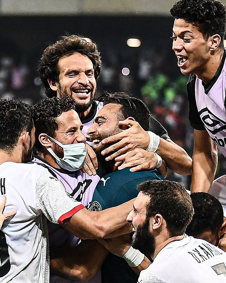 穆里尼奥：执教与评论教练是两回事，而评论别人总是容易的（穆里尼奥：执教与评教两码事，议论他人永远更容易）