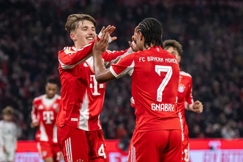 下半场站出来！孙铭徽14中4得到13分10助攻2抢断（孙铭徽下半场发力：14投4中拿下13分10助攻2抢断）