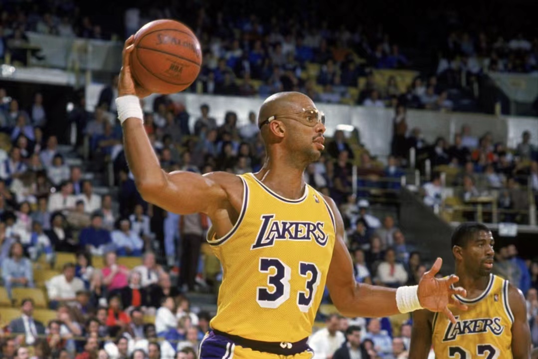 长春亚泰主场再度取胜（长春亚泰主场再下一城）