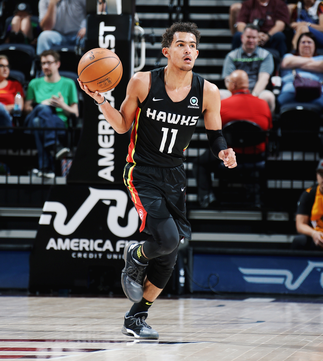 火箭对太阳伤病报告：布克＆杰伦·格林缺席，利弗斯出战成疑（火箭vs太阳伤情更新：布克、杰伦-格林缺阵，利弗斯出战存疑）